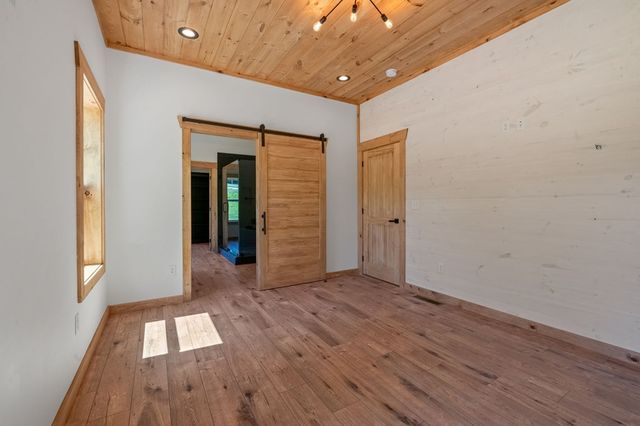 168 Ewing Street, Blue Ridge, GA 30513