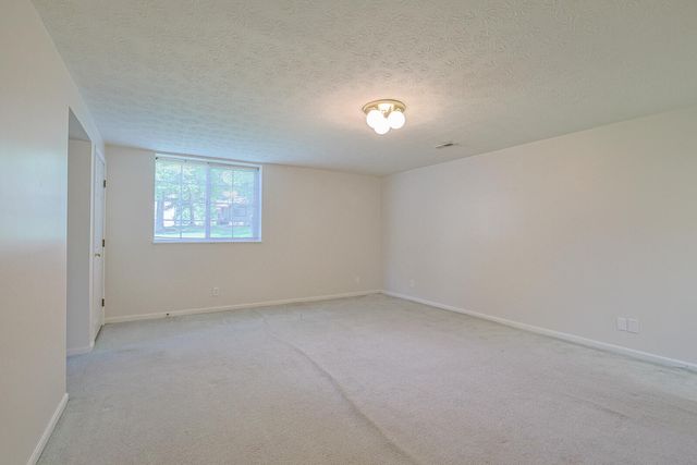 1888 Cliffview Lane, Florence, KY 41042