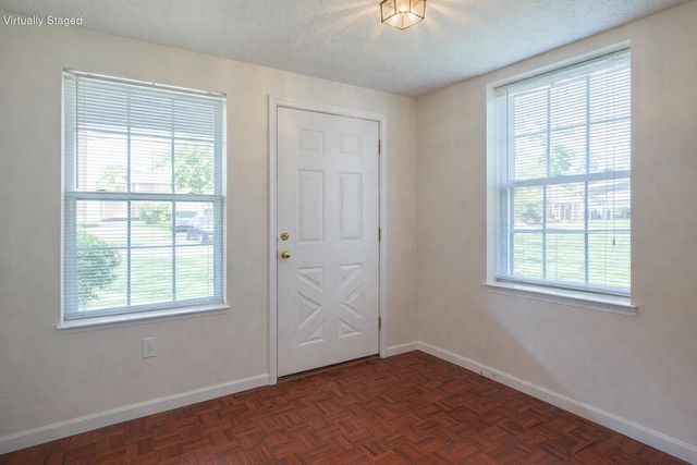 1888 Cliffview Lane, Florence, KY 41042