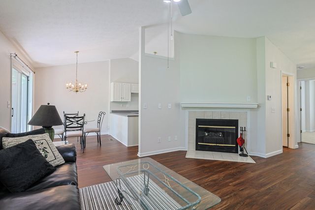 1888 Cliffview Lane, Florence, KY 41042