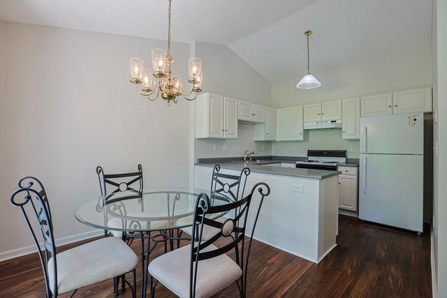 1888 Cliffview Lane, Florence, KY 41042