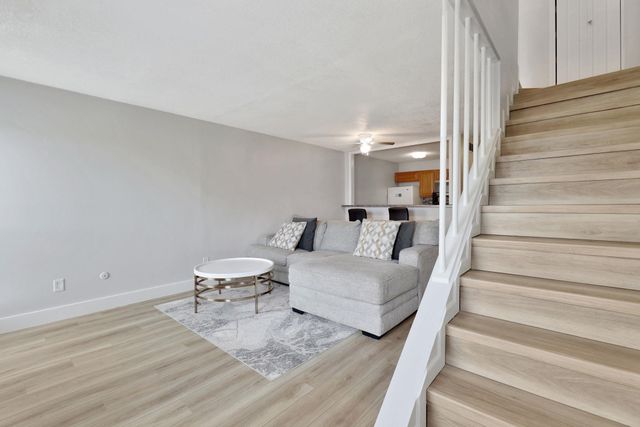 5221 E 20th St N, Wichita, KS 67208