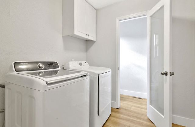 5221 E 20th St N, Wichita, KS 67208