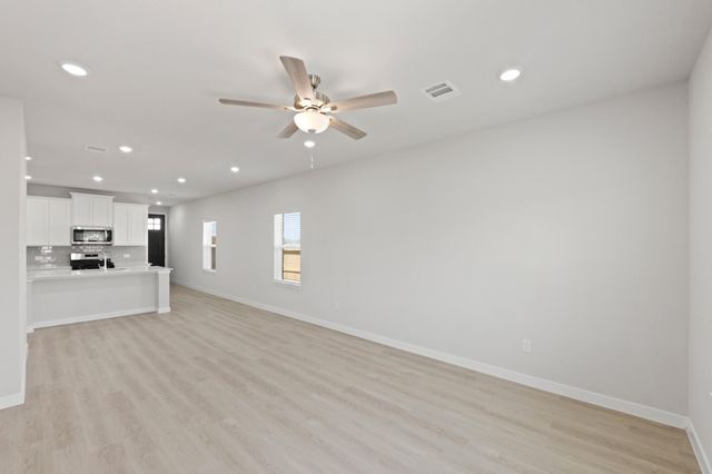 400 Long Branch Drive, Dayton, TX 77535
