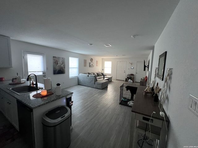 13710 FLUME RDG, San Antonio, TX 78223