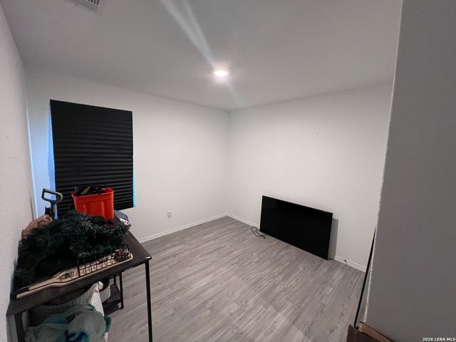 13710 FLUME RDG, San Antonio, TX 78223