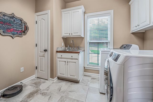 190 Majestic Circle, Maumelle, AR 72113