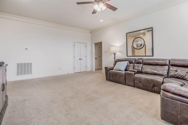 190 Majestic Circle, Maumelle, AR 72113