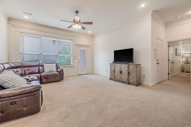 190 Majestic Circle, Maumelle, AR 72113