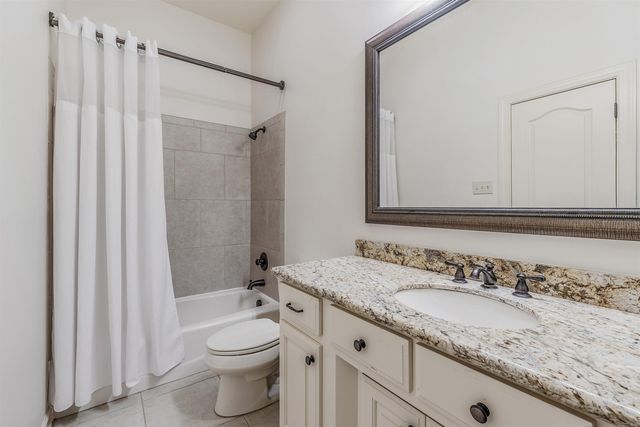 190 Majestic Circle, Maumelle, AR 72113