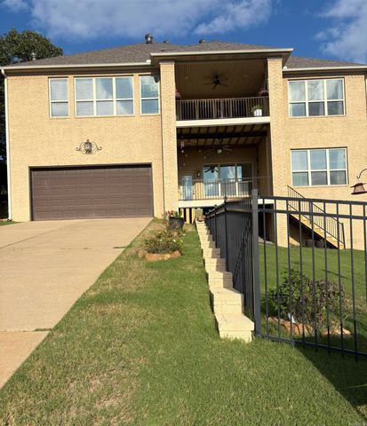 190 Majestic Circle, Maumelle, AR 72113