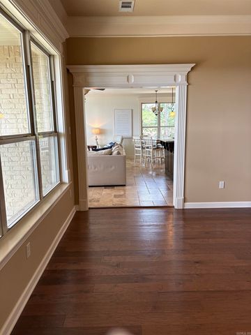 190 Majestic Circle, Maumelle, AR 72113