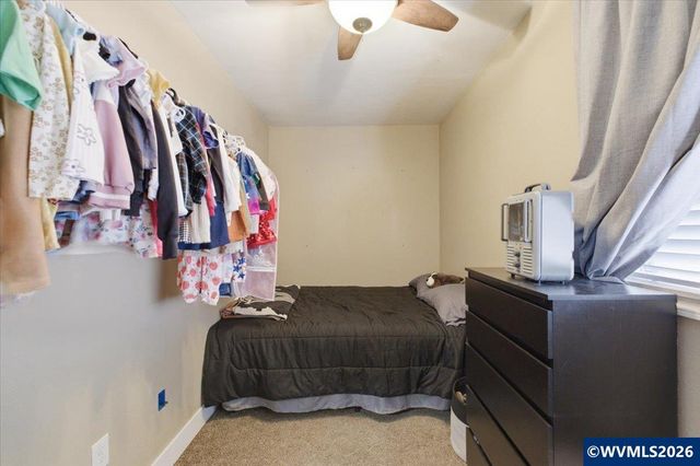 537 Hillview Dr, Lebanon, OR 97355