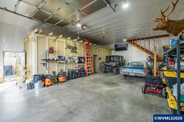 537 Hillview Dr, Lebanon, OR 97355