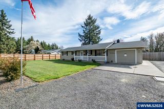 537 Hillview Dr, Lebanon, OR 97355
