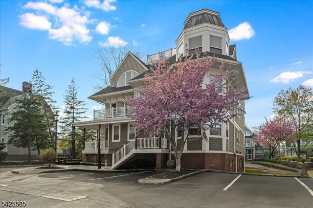 13 Franklin Pl 6D, Morristown Town, NJ 07960