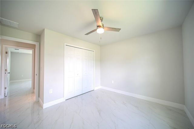 2009 Voss CT, Lehigh Acres, FL 33972