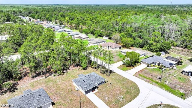 2009 Voss CT, Lehigh Acres, FL 33972