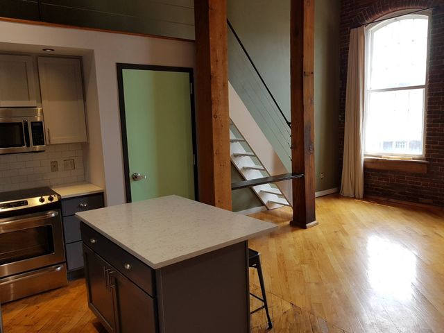 1400 Rosa L Parks Blvd Apt 205, Nashville, TN 37208