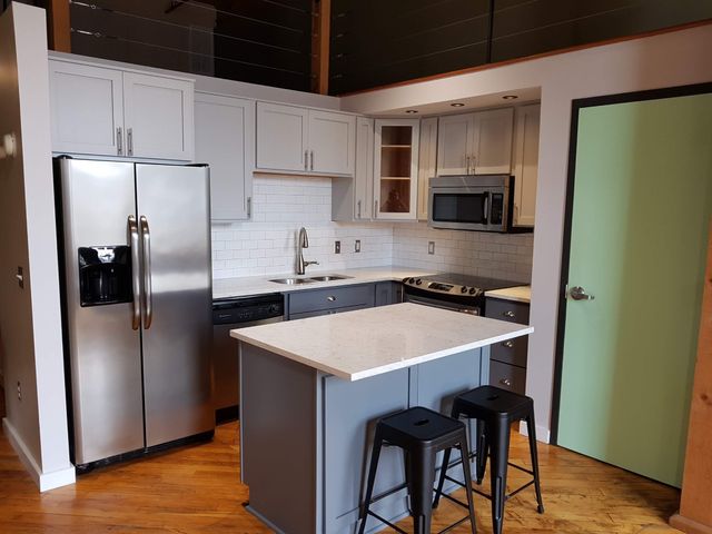 1400 Rosa L Parks Blvd Apt 205, Nashville, TN 37208
