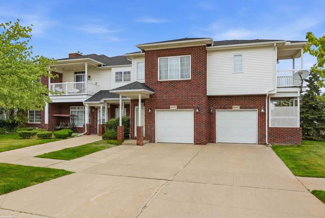 5687 Acorn Lane, Sterling Heights, MI 48314