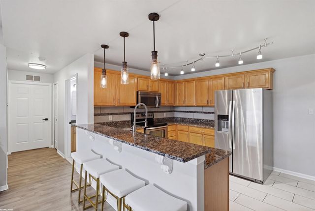 5687 Acorn Lane, Sterling Heights, MI 48314
