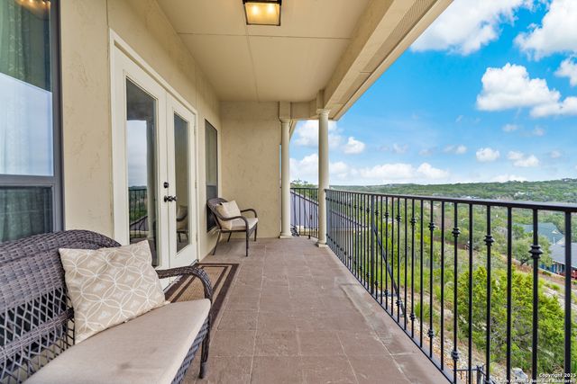 26039 Echo Mtn, San Antonio, TX 78260