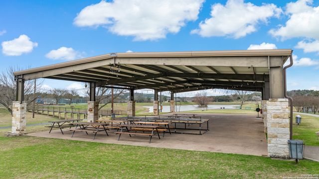 26039 Echo Mtn, San Antonio, TX 78260