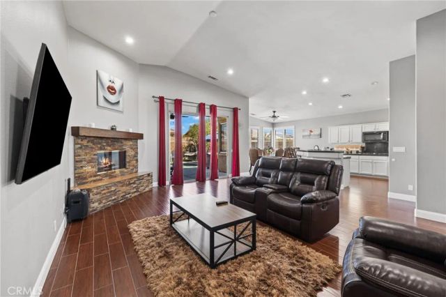 74048 W Petunia Pl, Palm Desert, CA 92211