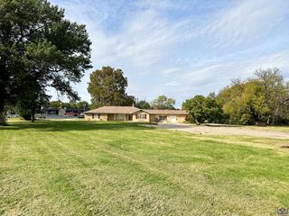 2855 SE Kansas Place, Topeka, KS 66605