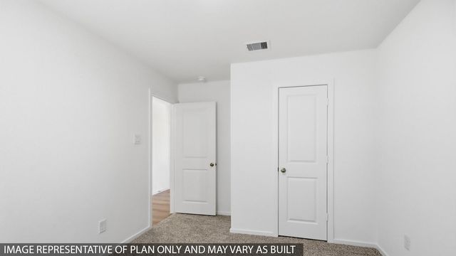 209 Elm Spring Drive, Hockley, TX 77447