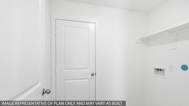 209 Elm Spring Drive, Hockley, TX 77447