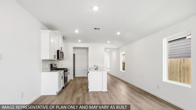 209 Elm Spring Drive, Hockley, TX 77447