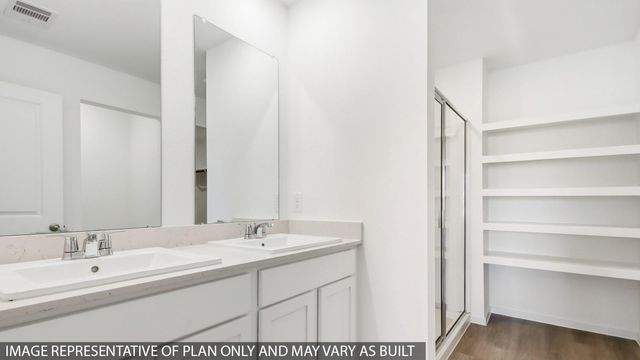 209 Elm Spring Drive, Hockley, TX 77447