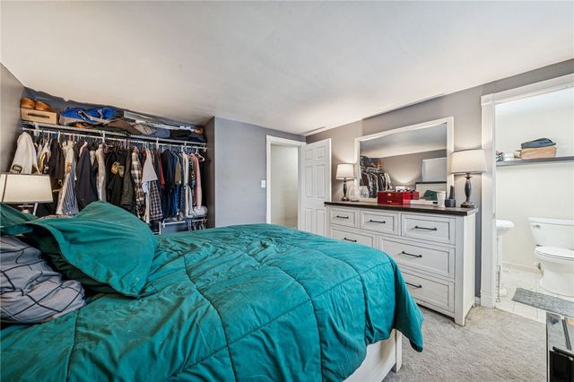 4310 Paradise Dr, West Deer, PA 15044