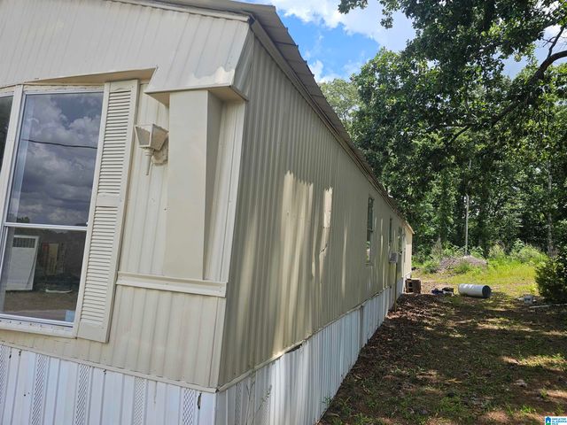 686 COUNTY ROAD 121, Jemison, AL 35085