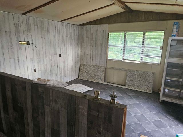 686 COUNTY ROAD 121, Jemison, AL 35085