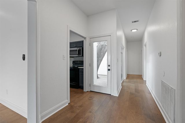 411 Seawind, Lakeway, TX 78734