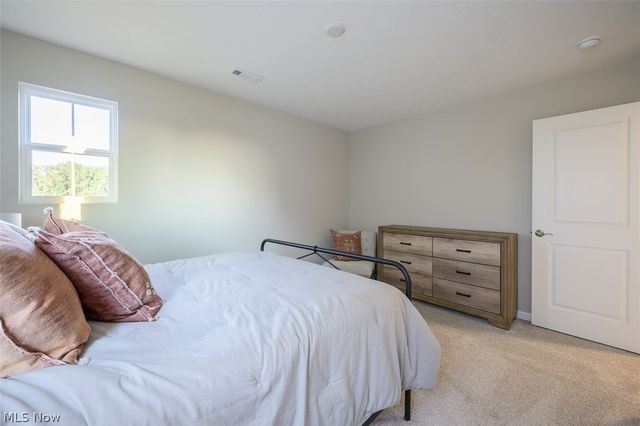 3762 Kelli Terrace, Green, OH 44685