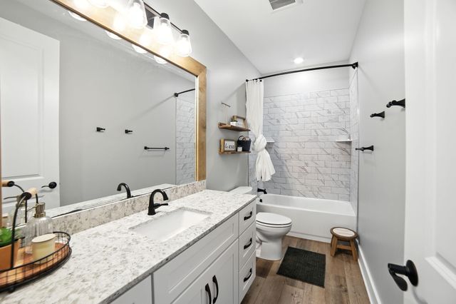 11310 Killarney Drive, Stanwood, MI 49346