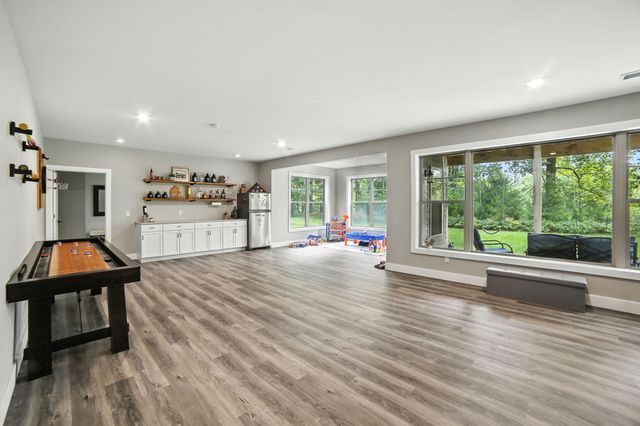 11310 Killarney Drive, Stanwood, MI 49346