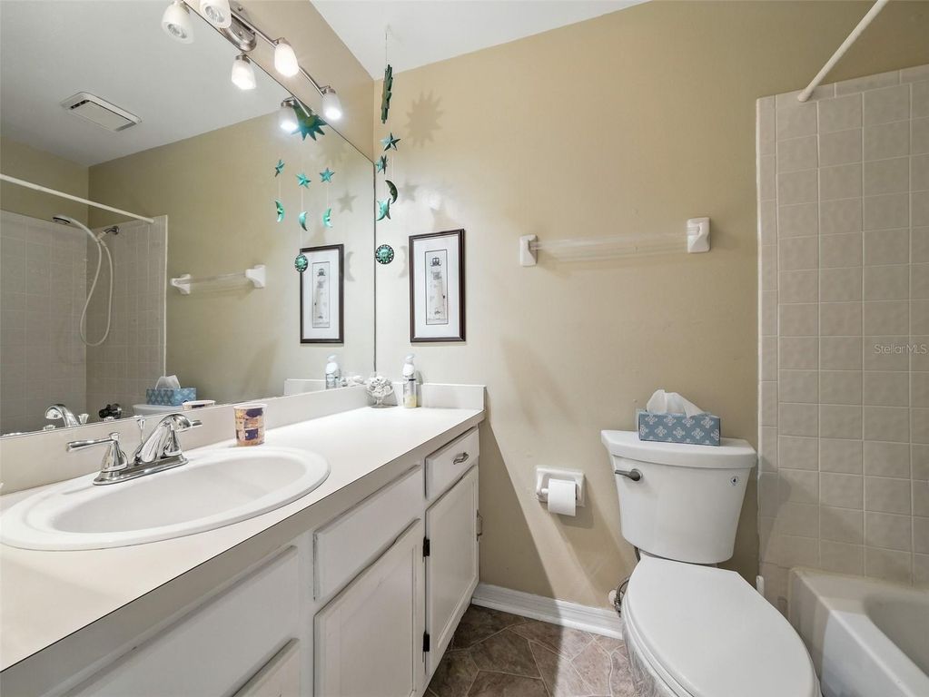 Image 19 of property listing at 858 BAYBREEZE WAY 68C, New Smyrna Beach, FL 32169