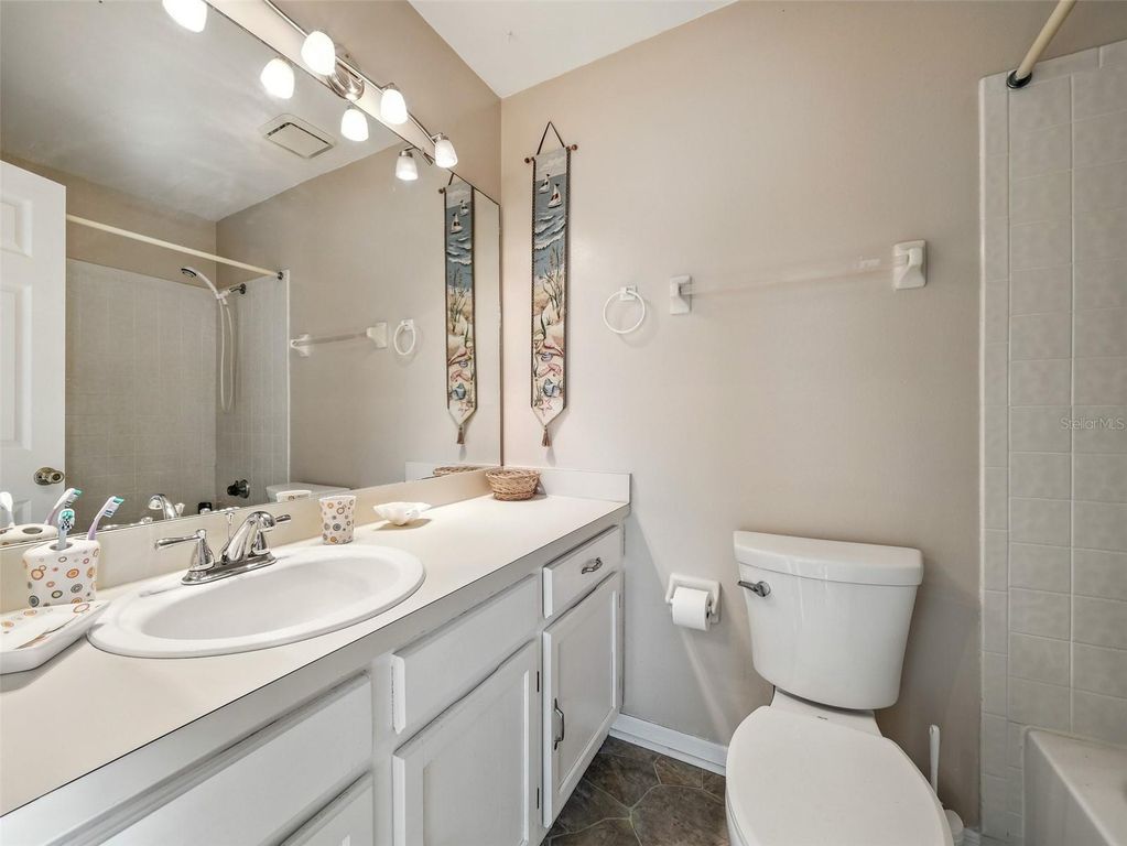 Image 25 of property listing at 858 BAYBREEZE WAY 68C, New Smyrna Beach, FL 32169