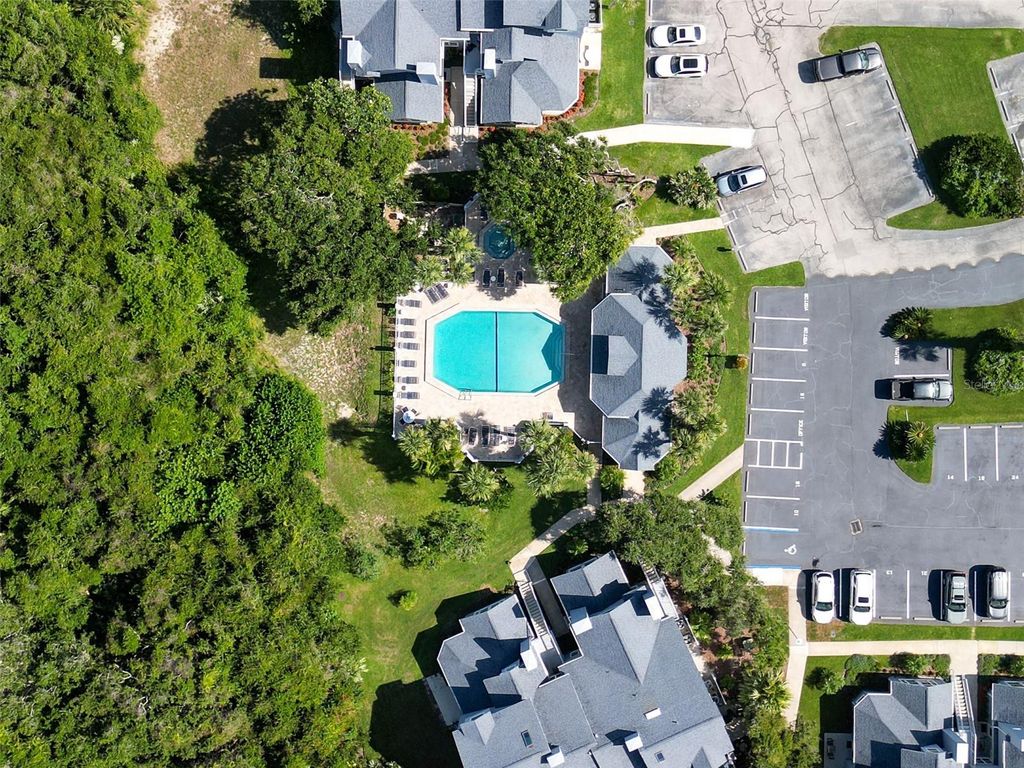 Image 5 of property listing at 858 BAYBREEZE WAY 68C, New Smyrna Beach, FL 32169
