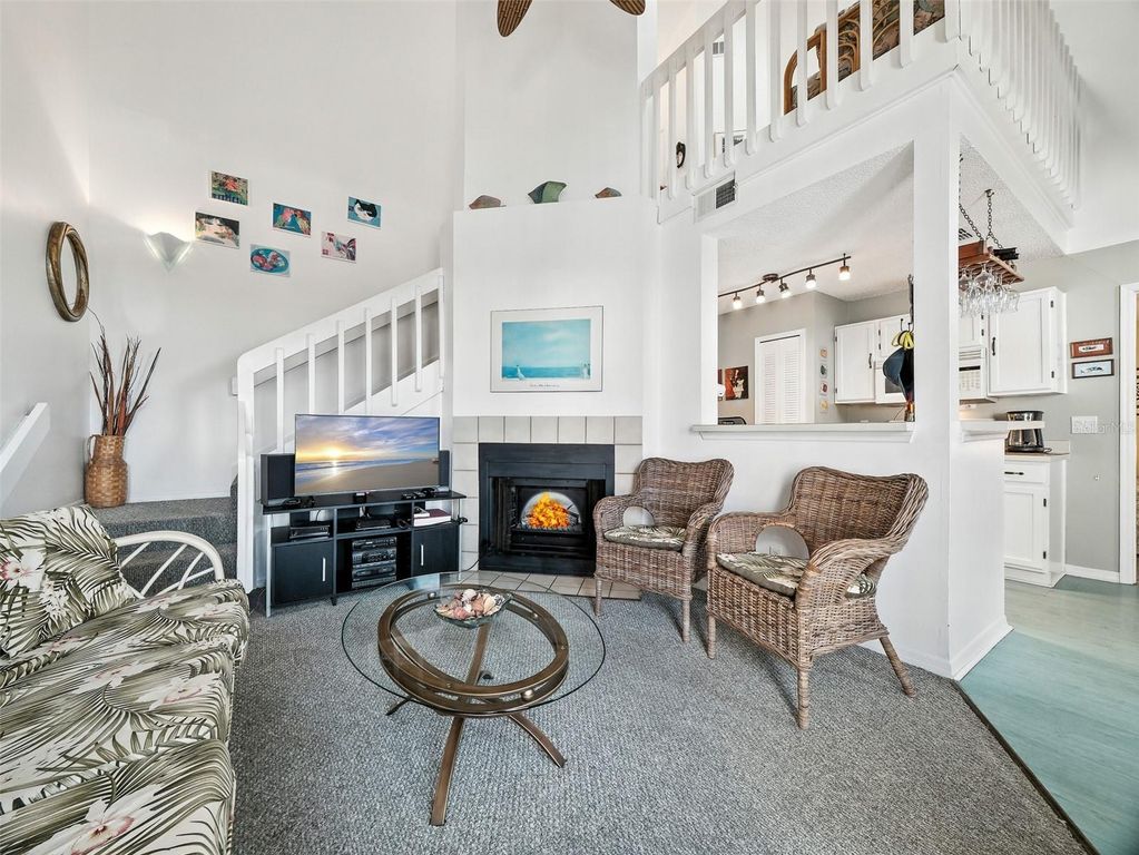 Image 10 of property listing at 858 BAYBREEZE WAY 68C, New Smyrna Beach, FL 32169