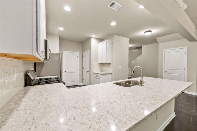 2698 Village Park Bend, Duluth, GA 30096
