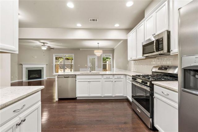 2698 Village Park Bend, Duluth, GA 30096