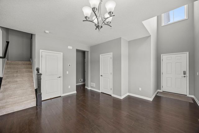 4375 Corn Silk Court, Woodbury, MN 55129