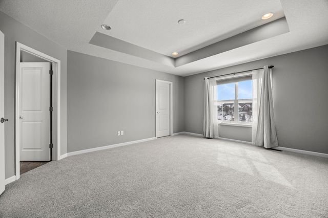 4375 Corn Silk Court, Woodbury, MN 55129