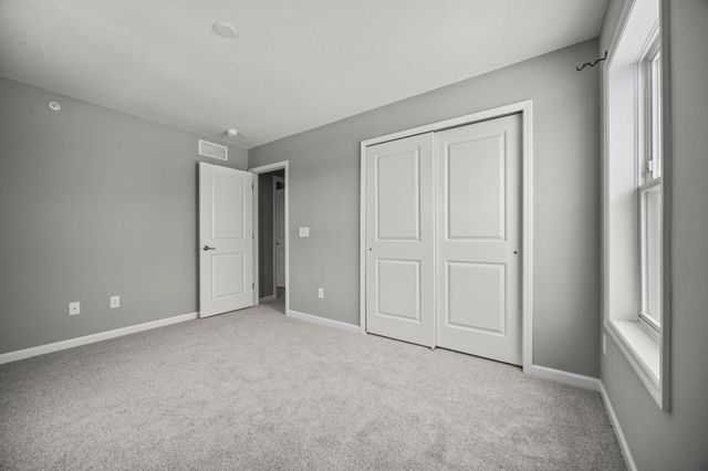 4375 Corn Silk Court, Woodbury, MN 55129